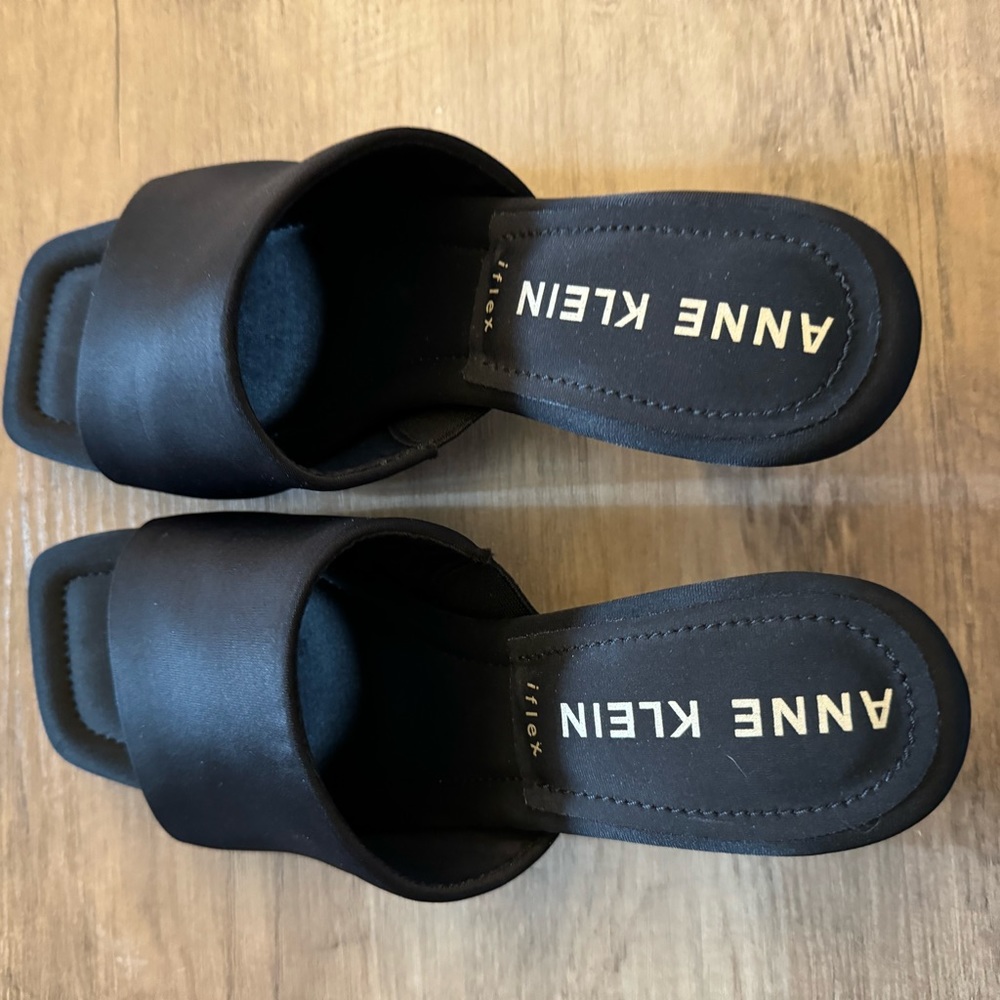 New: Heels